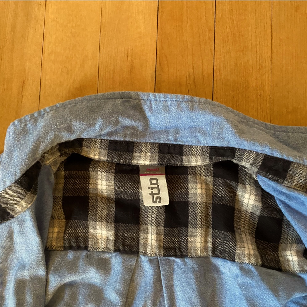 Stio flannel button up. Blue. Size small.